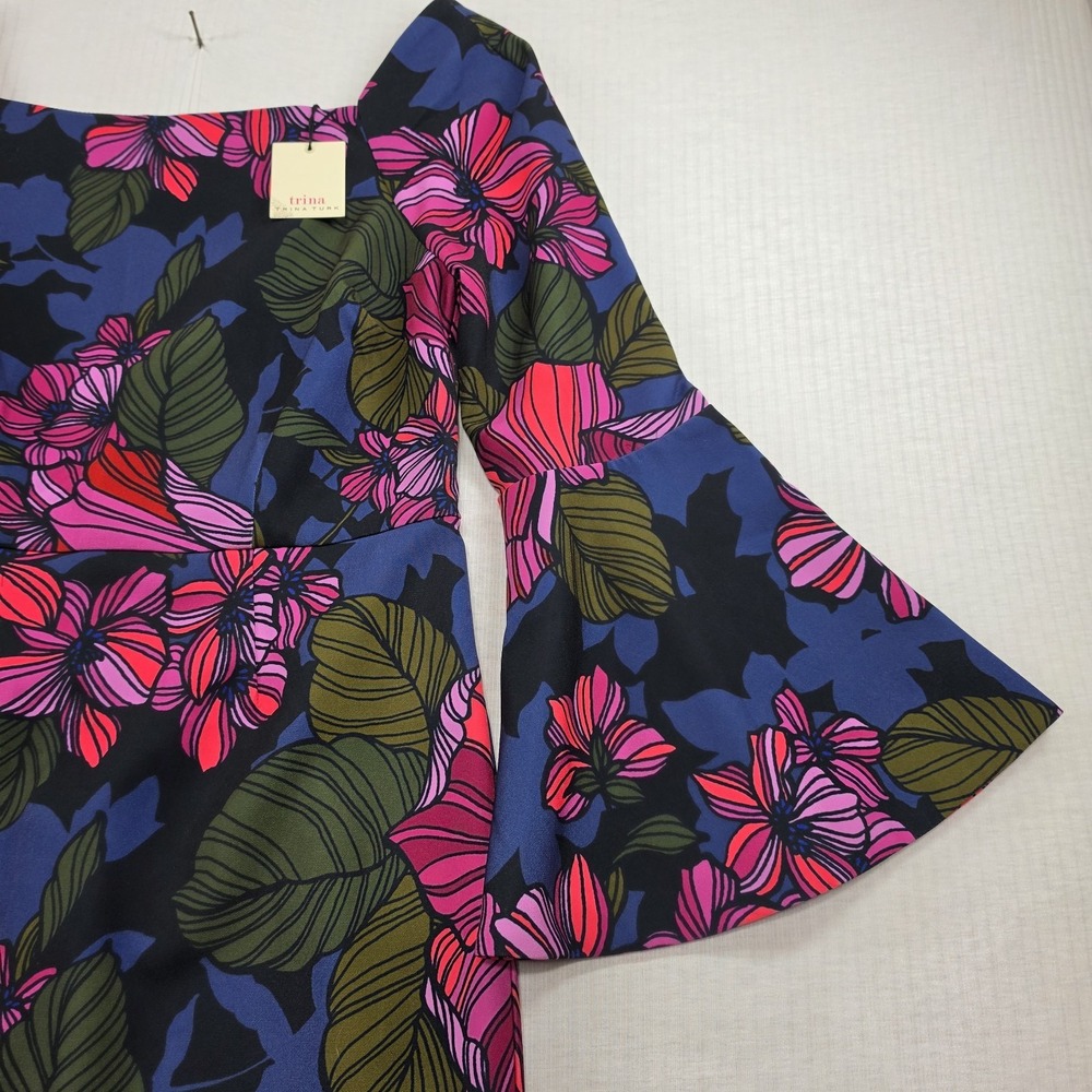 NWT Trina Trina Turk Pink Blue Floral Bell Sleeve Shift Dress Size 6 Retro Mod - Picture 4 of 12